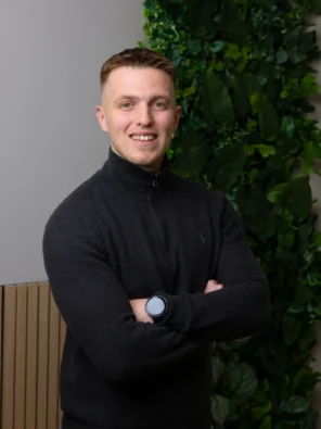 Portret van David Van Binsbergen, Accountmanager BHVNederland